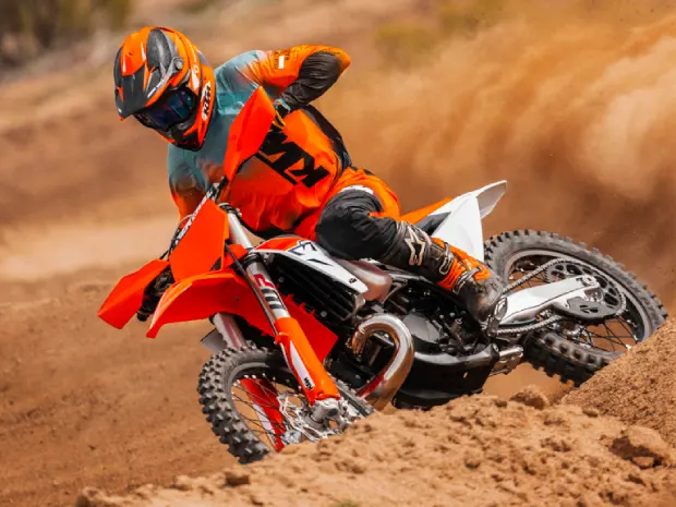 Conquering Off-Road Terrain: A Review of the Powerful KTM 250 XC Dirt Bike