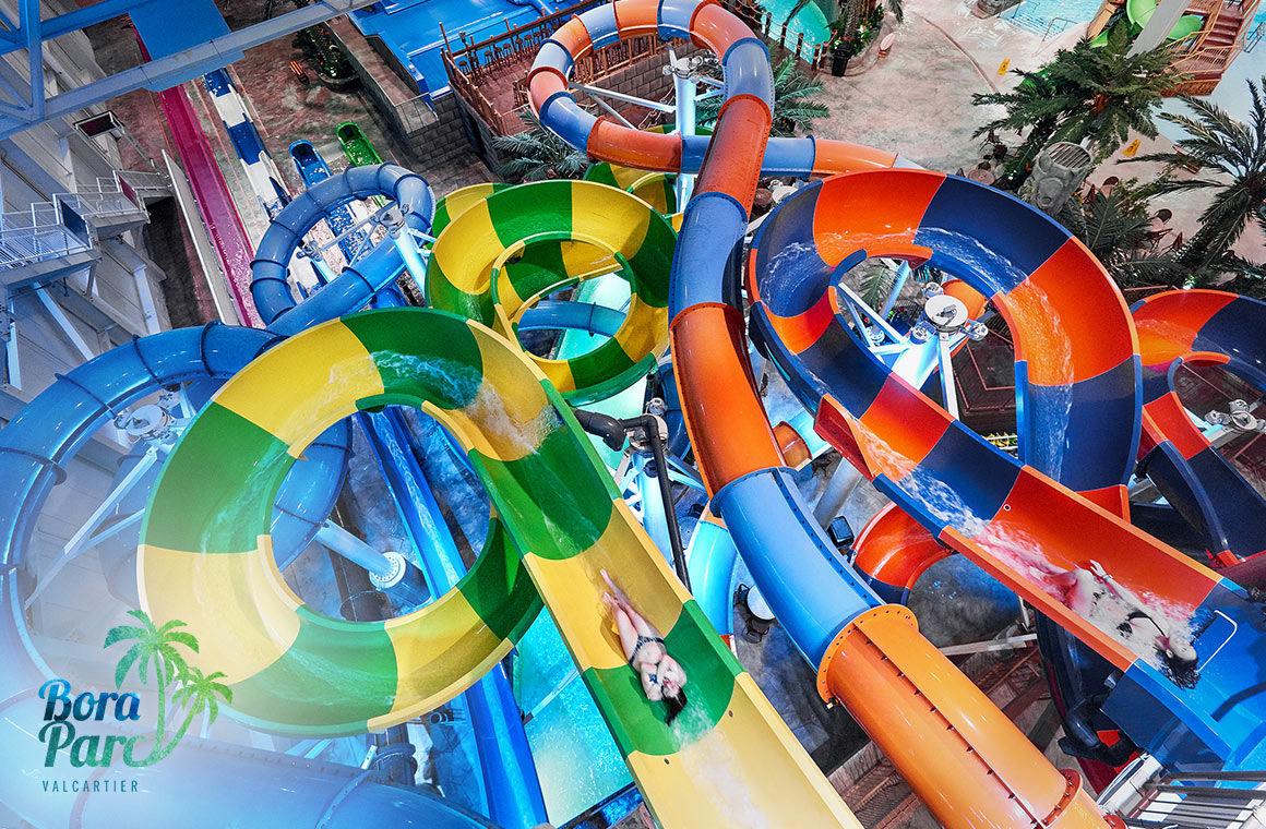 Водные горки. Bora Parc Val Cartier. Горка в аквапарке. Водные горки в аквапарке.