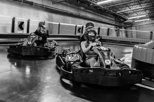 GoKarting-BW