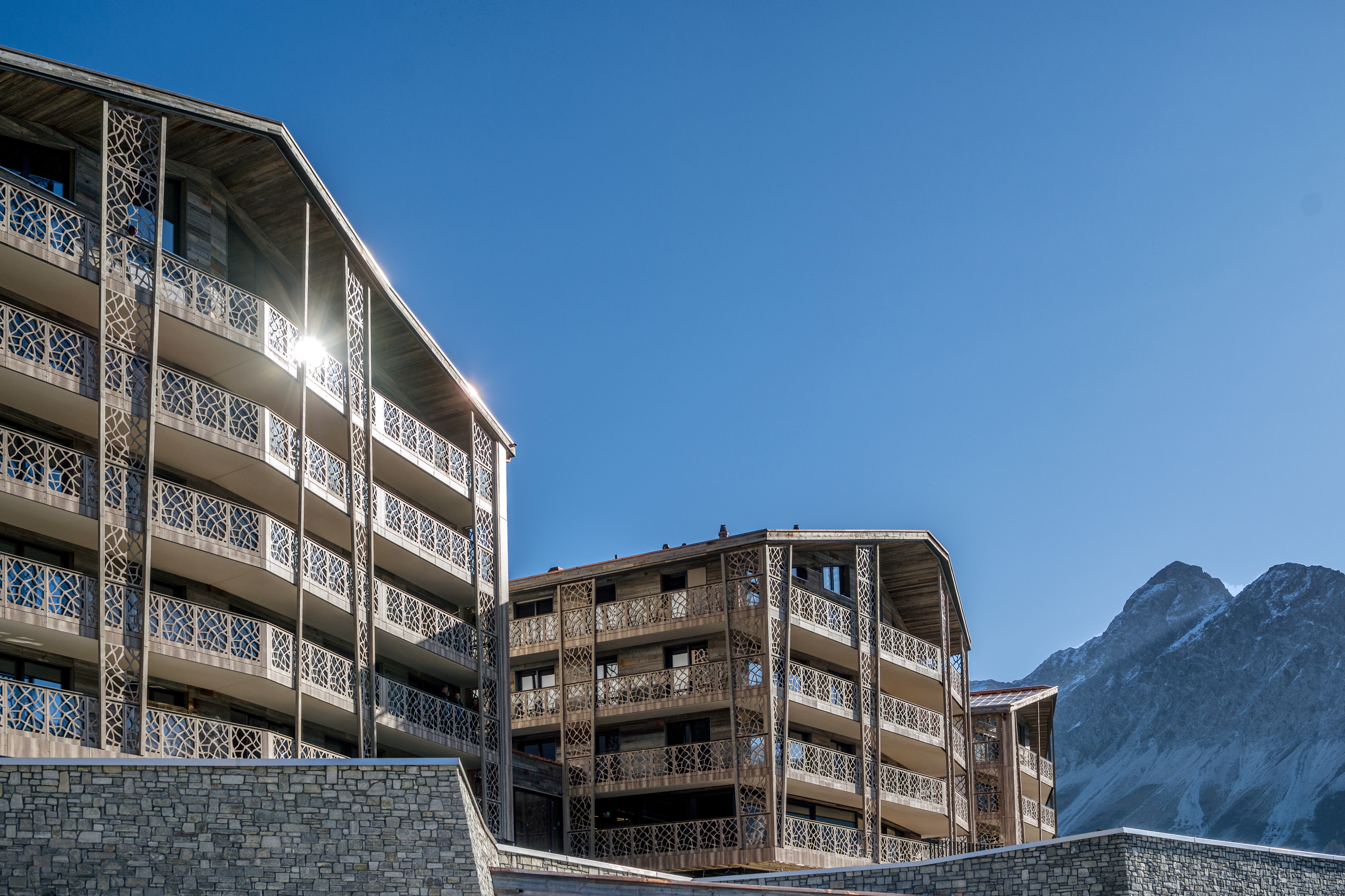 Valsana Hotel Aussenansicht06