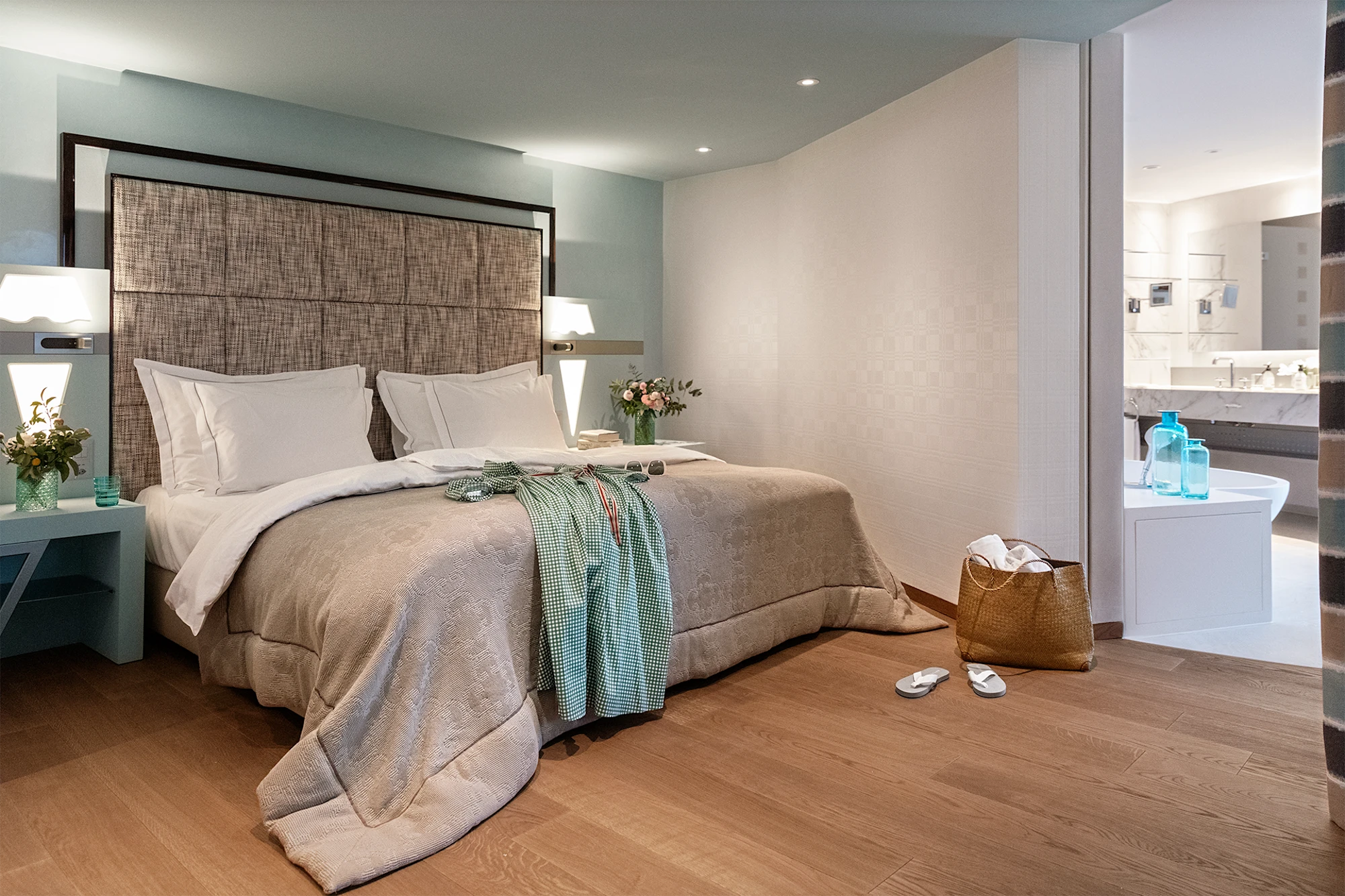 Eden Roc Interior Neue Zimmer und Suiten zum Saisonauftakt im Hotel Eden Roc