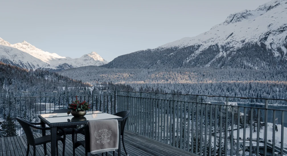 Twin Junior Suite - Aussicht 2 - Carlton Hotel St. Moritz