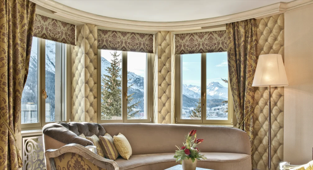 Deluxe Suite - Wohnzimmer - Carlton Hotel St. Moritz