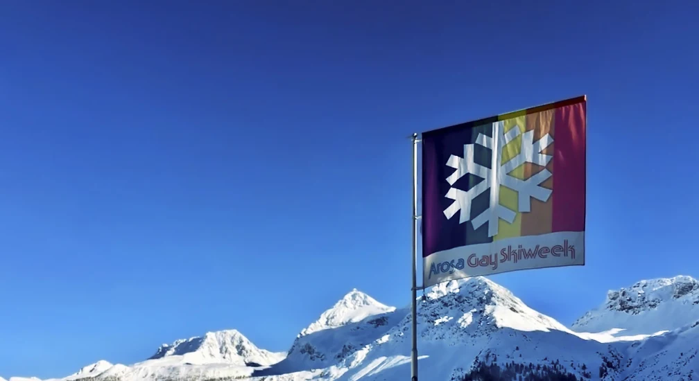 Regenbogenflagge Arosa Gay Ski Week Tschuggen Grand Hotel