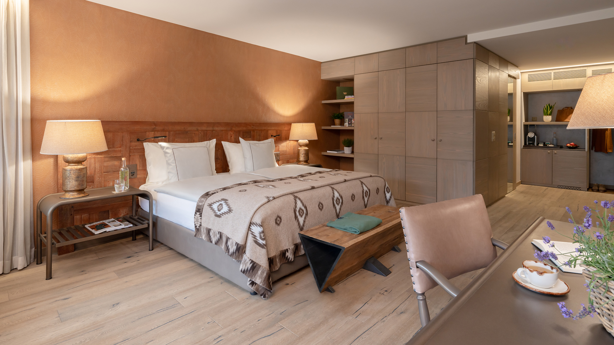 VH Rooms & Suites 03 Gallery