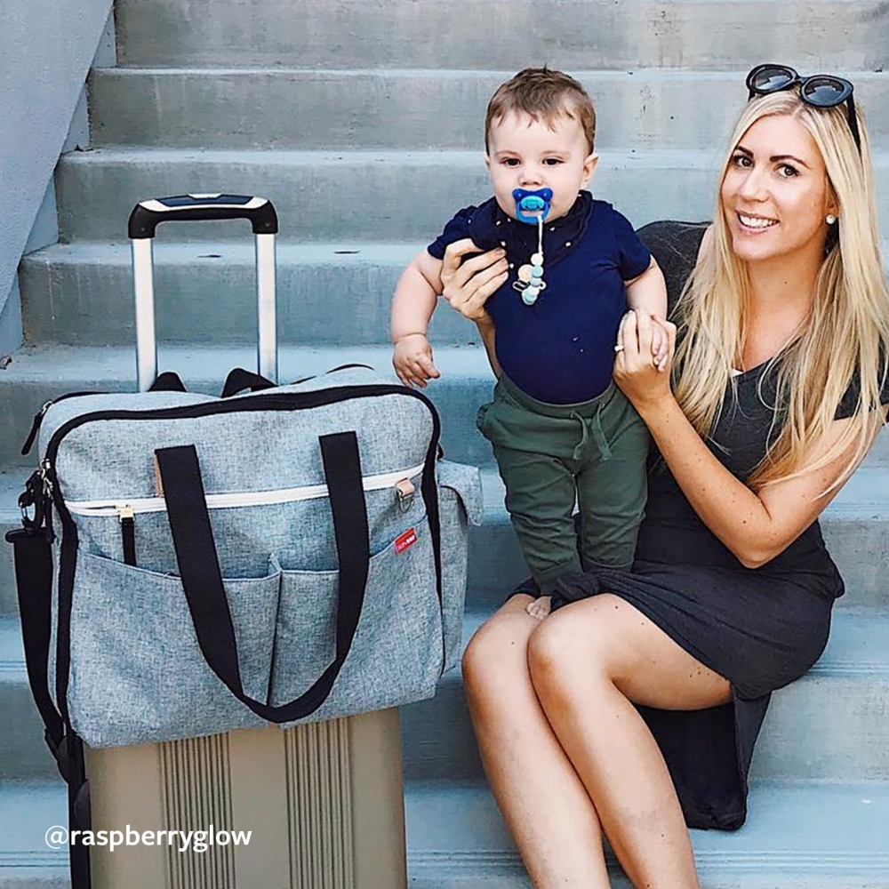 What and How to Pack When Flying With Baby