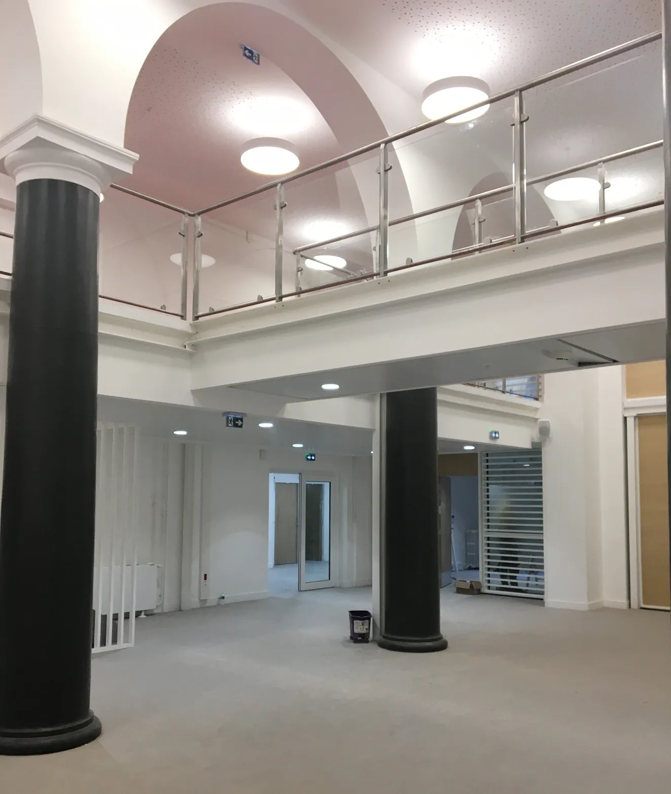 CENTRA-doubble-hauteur-passerelle-architecture-sekano