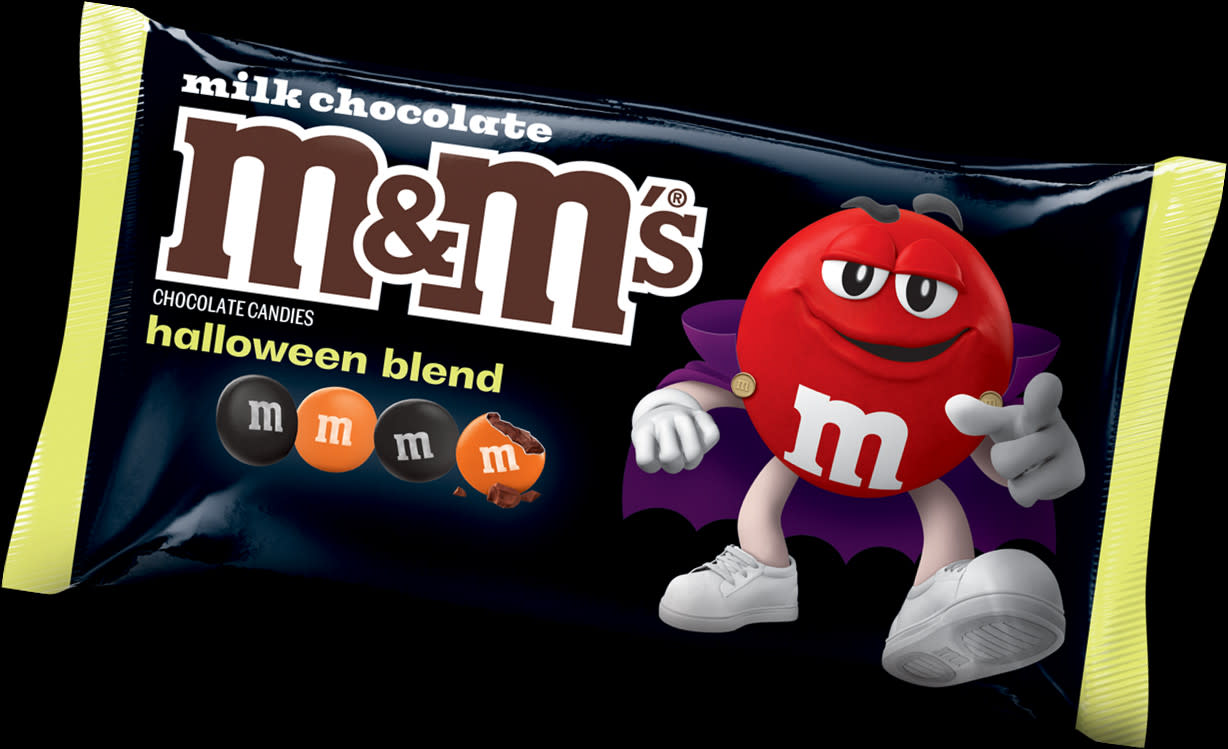 M&Ms 2025 Halloween blend bag with red M&M dressed as a vampire 