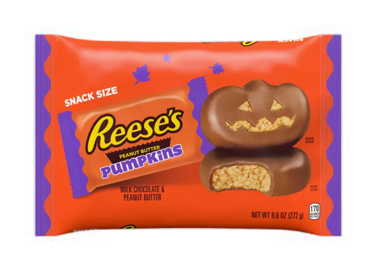 Image of snack size Reese's pumpkins bag on a white background
