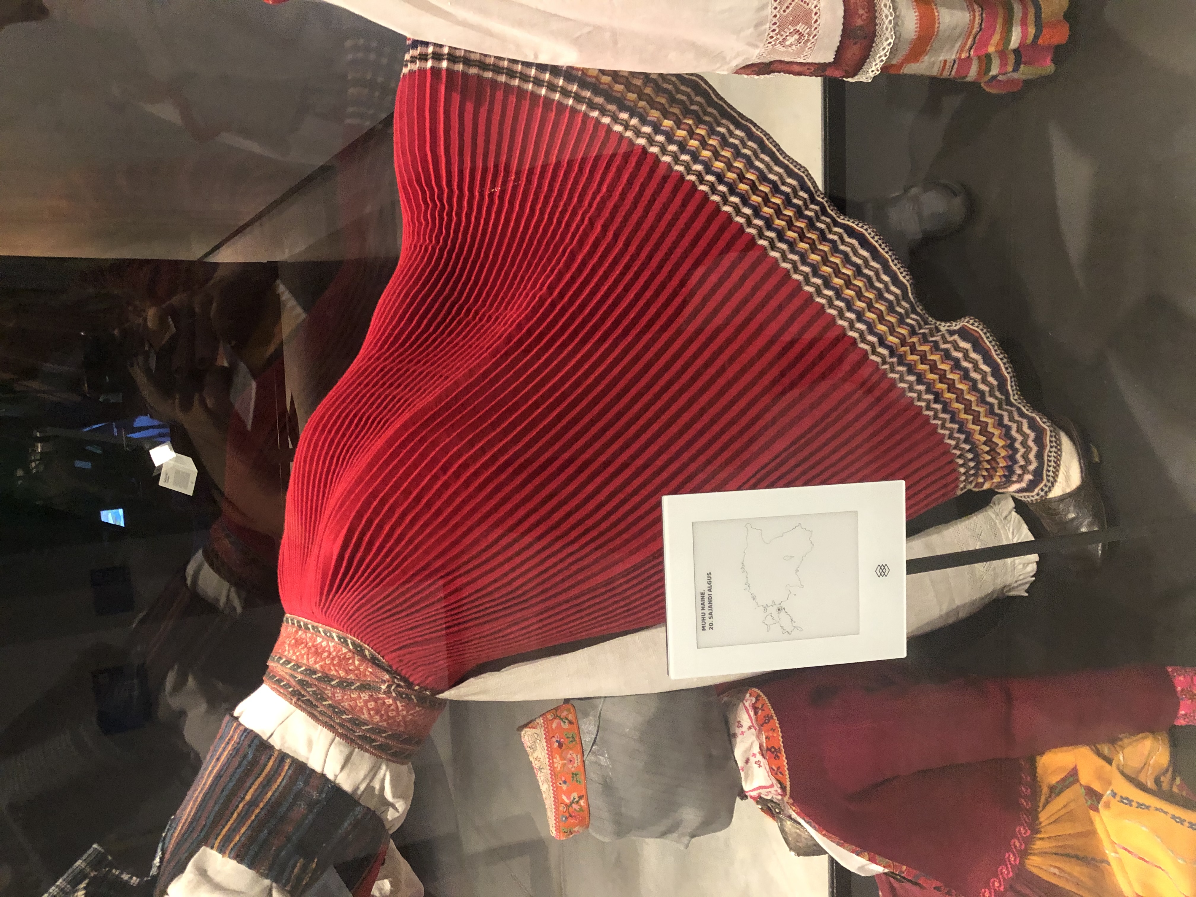 Tartu knitted skirt