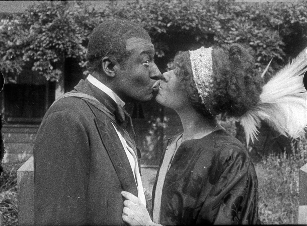 Bert Williams and Odessa Warren Grey in Lime Kiln Club Field Day (dir. Edwin Middleton, T. Hays Hunter, 1913), film stills. Courtesy Museum of Modern Art.