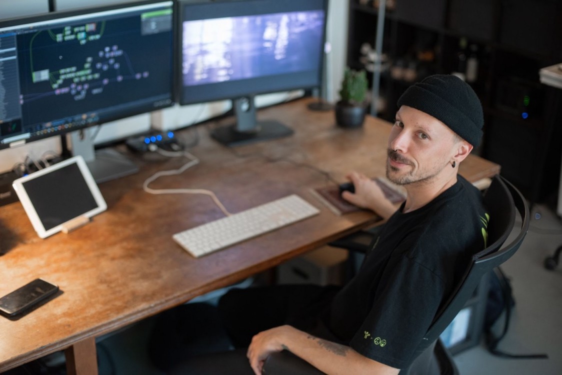 Matteo Zamagni in his London studio, courtesy of the artist.