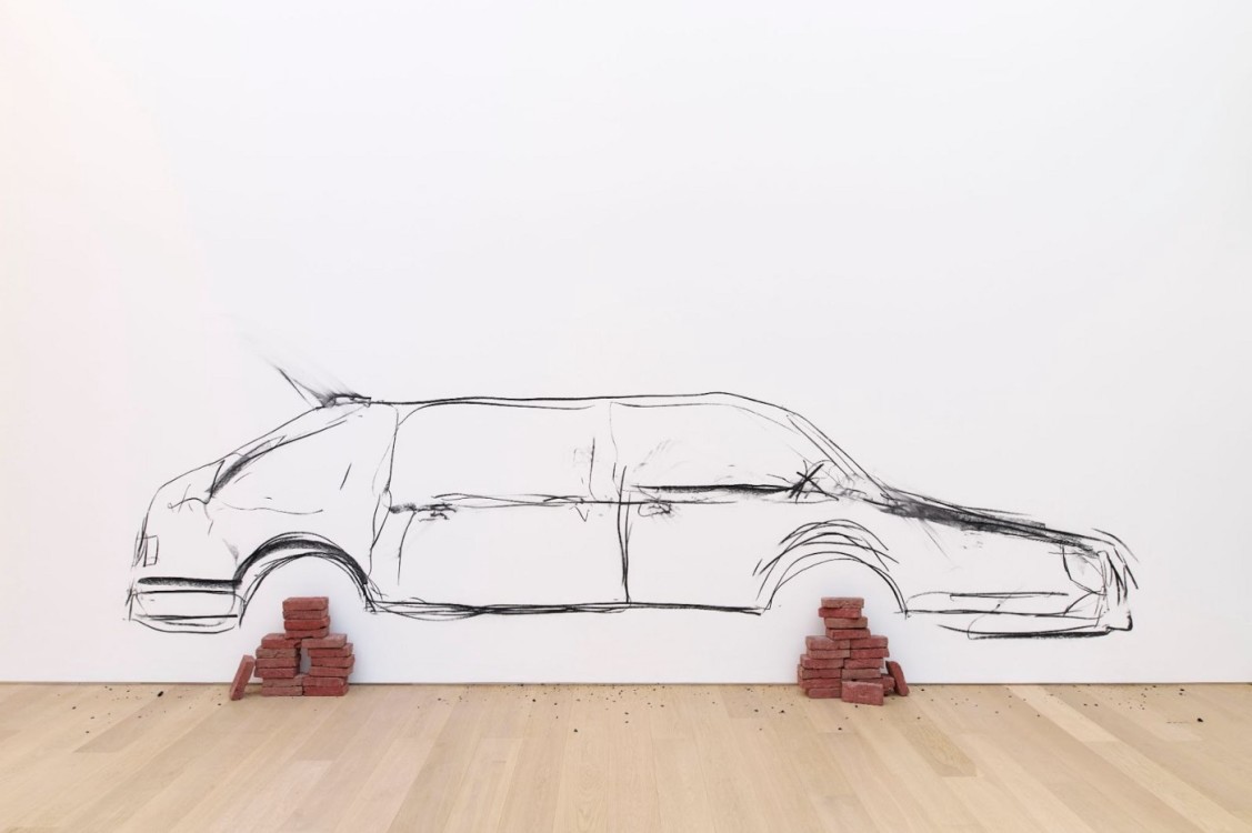 Robin Rhode, Cars on Bricks, Museum Voorlinden, 2021. Photographer: Antoine van Kaam. Courtesy Museum Voorlinden, Wassenaar, the Netherlands.