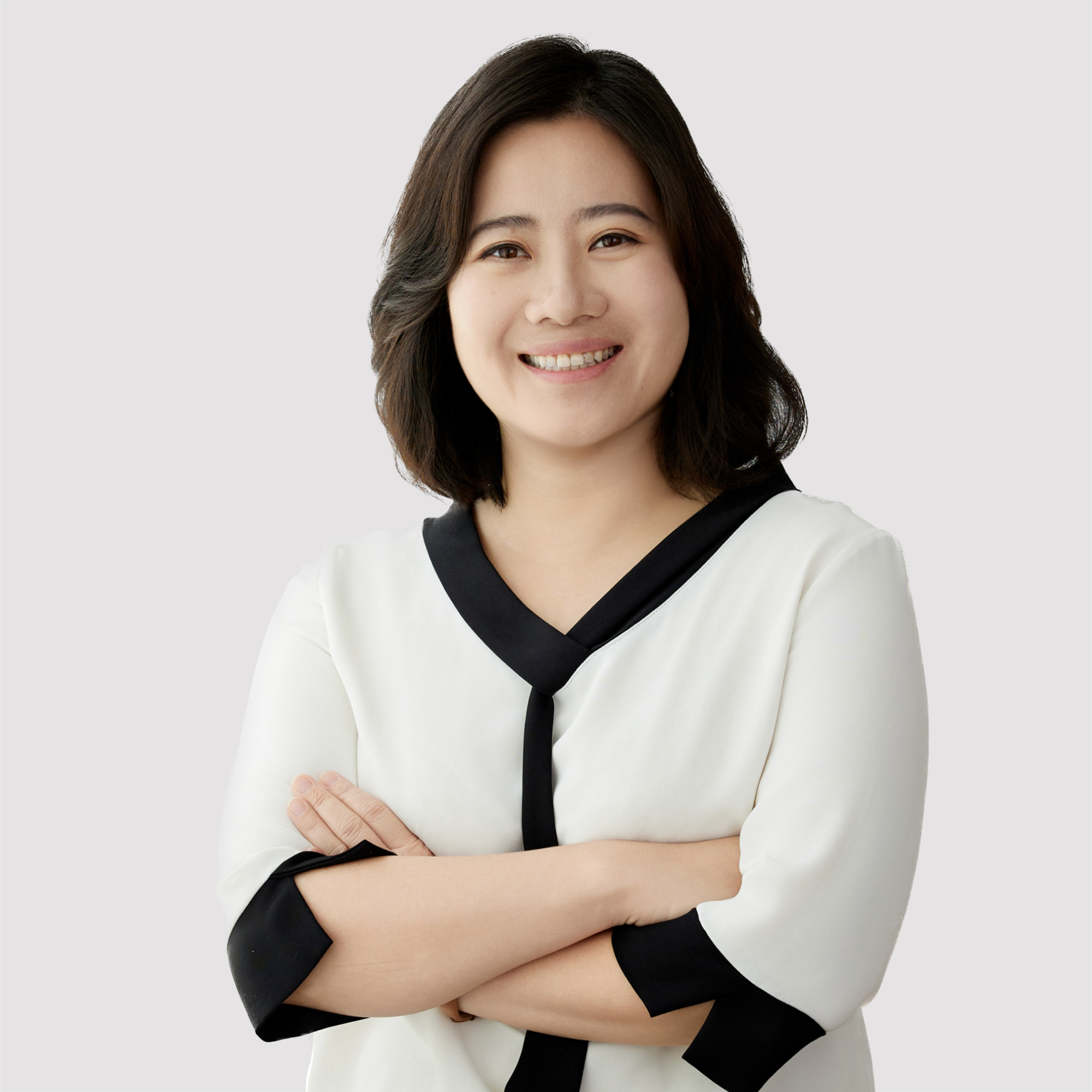 鄭亦園 - 言果學習講師個人形象照