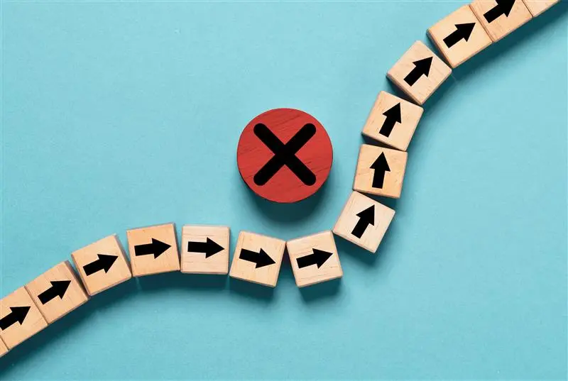 Beyond Recovery: The Strategic Imperative of Proactive IT Risk Management for Operational Resilience 