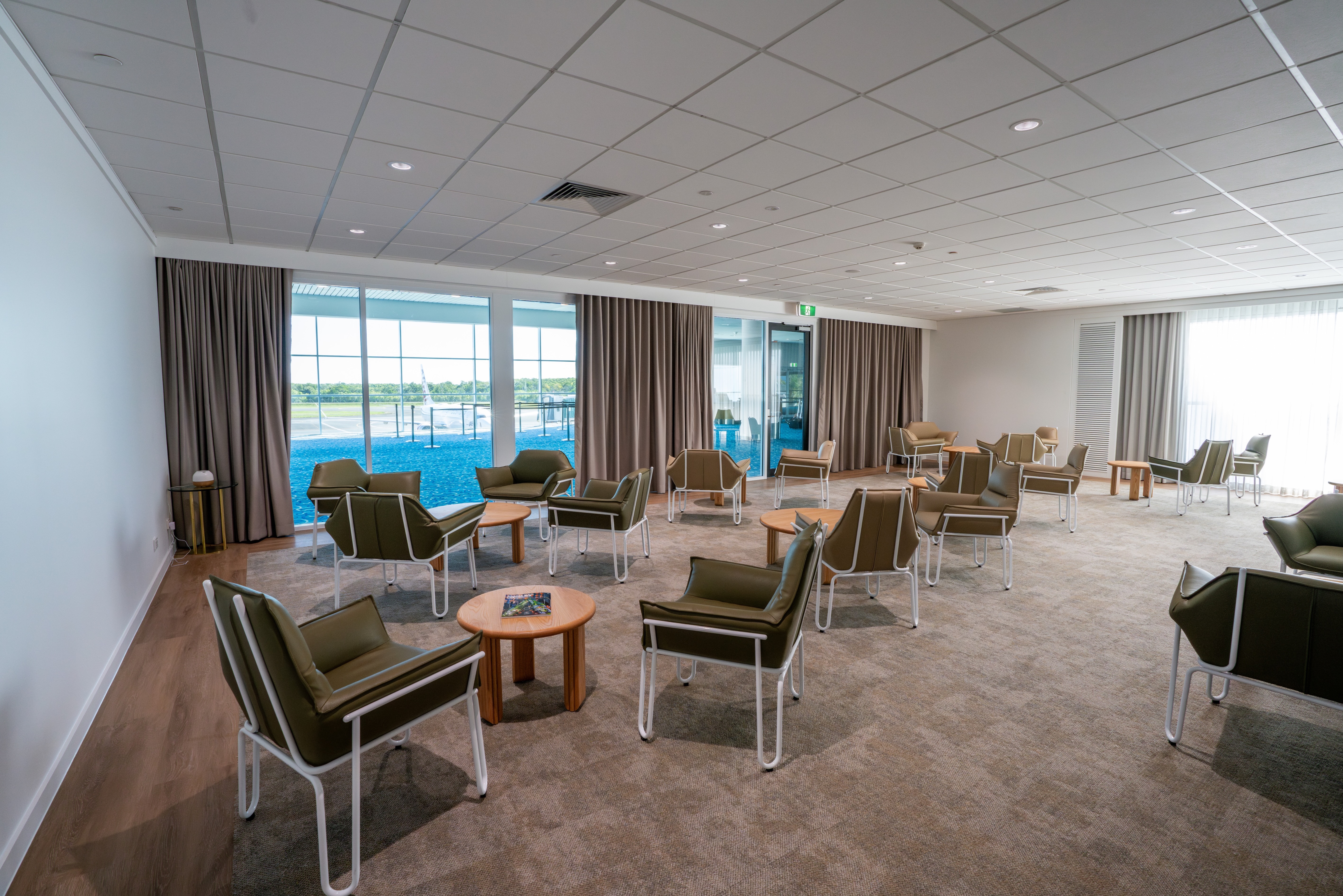 Cairns International Airport CNS Lounges - CNS Airport Guide and