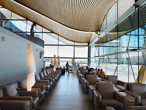 Neptuno Lounge MAD AIRPORT Terminal 4 (Satellite) Adolfo Suárez
