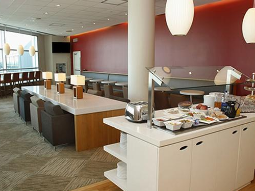 Plaza Premium Lounge (Domestic Departures) YYZ AIRPORT Terminal 3