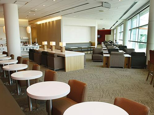 Plaza Premium Lounge (Domestic Departures) YYZ AIRPORT Terminal 3