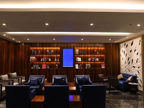 Travel Club BOM AIRPORT Terminal 1 Mumbai Chhatrapati Shivaji Intl