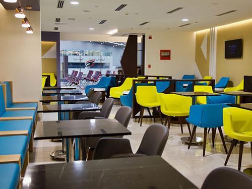 Pearl Lounge International