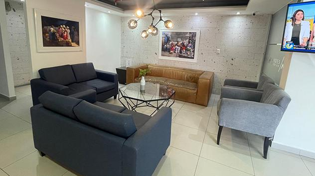 Andes Salon VIP