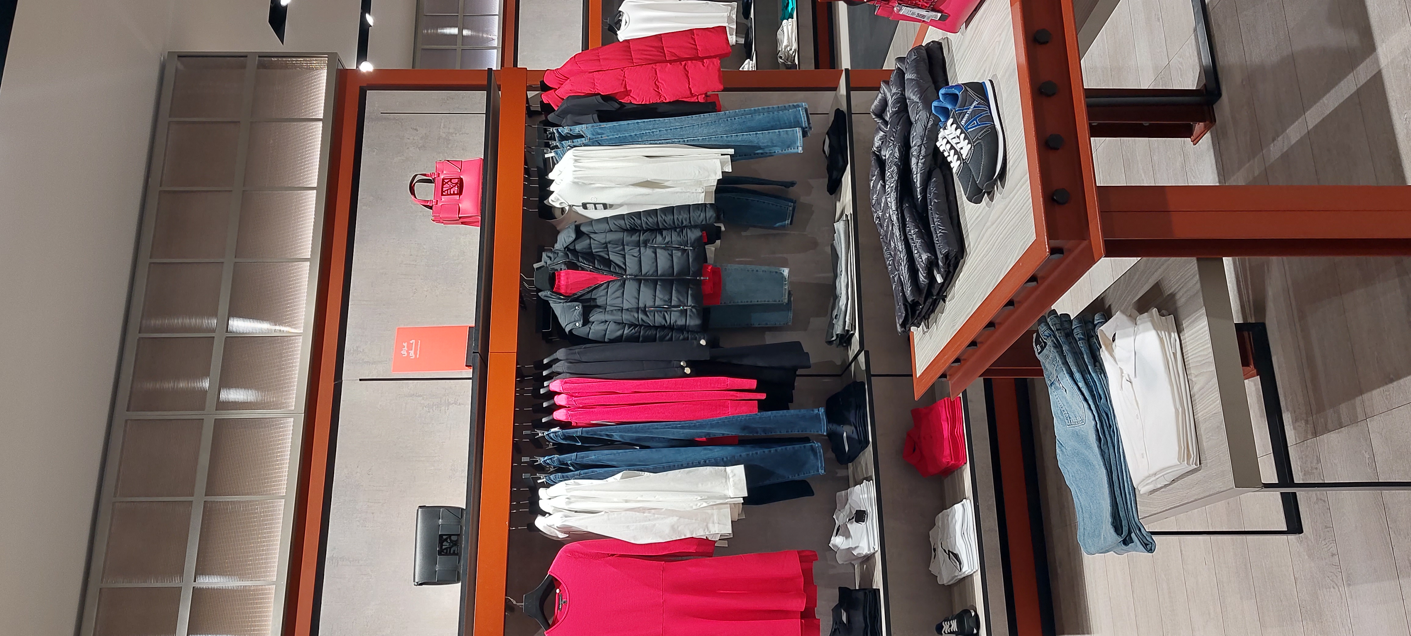 Armani Exchange Men Women Clothes Shop Mall of Qatar