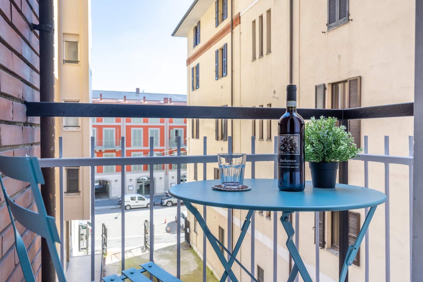 5 - [Navigli] Apartment with Terrace, Netflix & WiFi