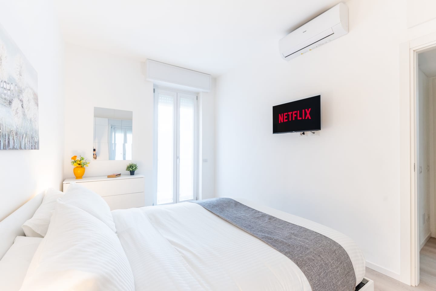 13 - [Navigli] Apartment with Terrace, Netflix & WiFi
