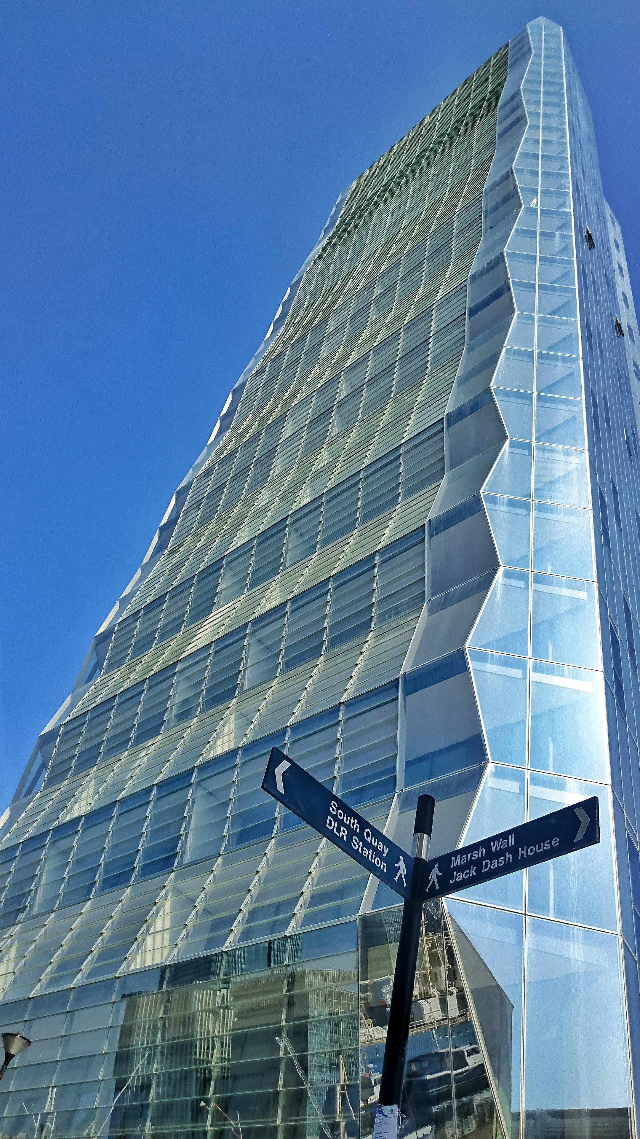 Dollar Bay, London