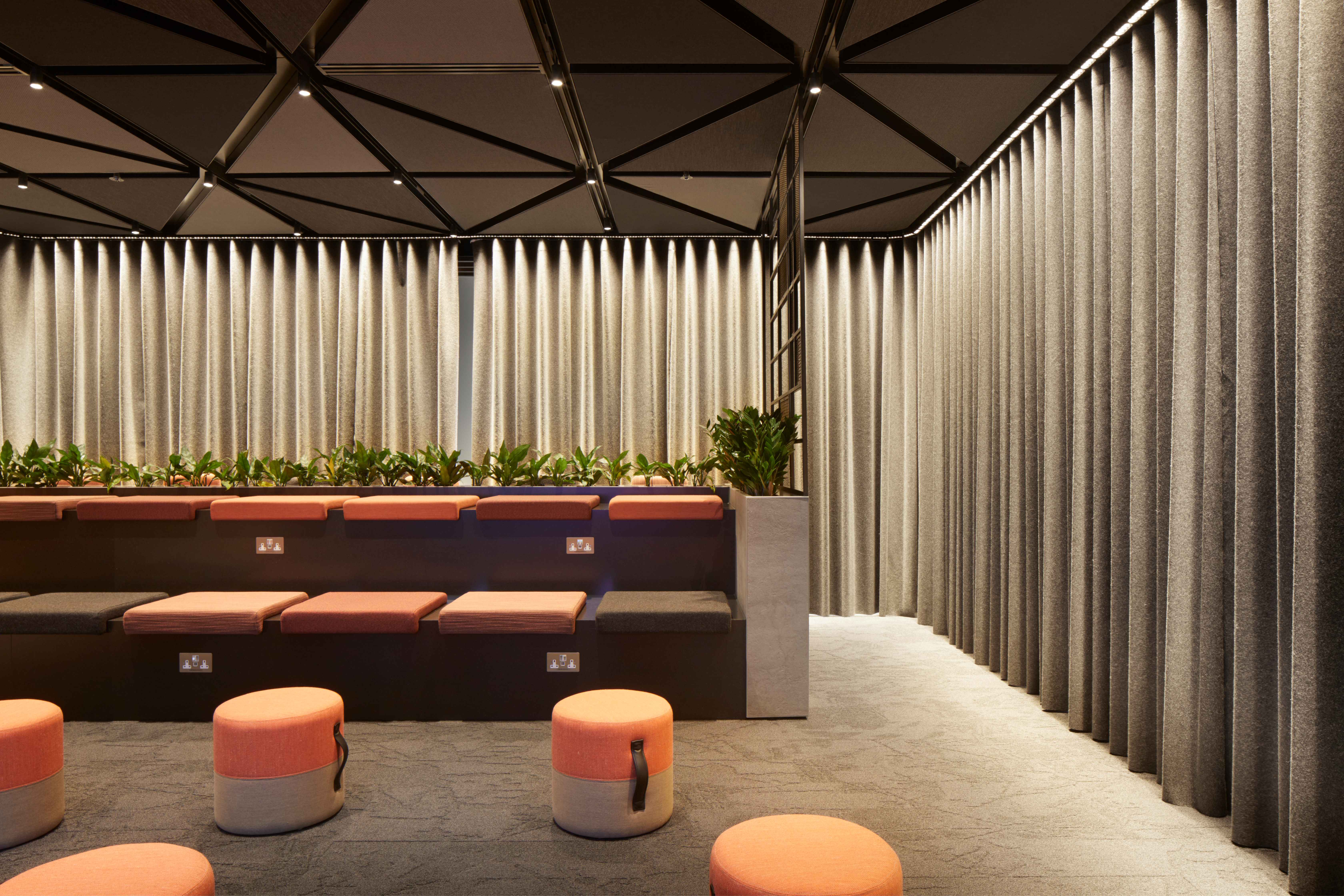Kvadrat Acoustics Soft Cells Freshfields London UK ©Jack Hobhouse (1)
