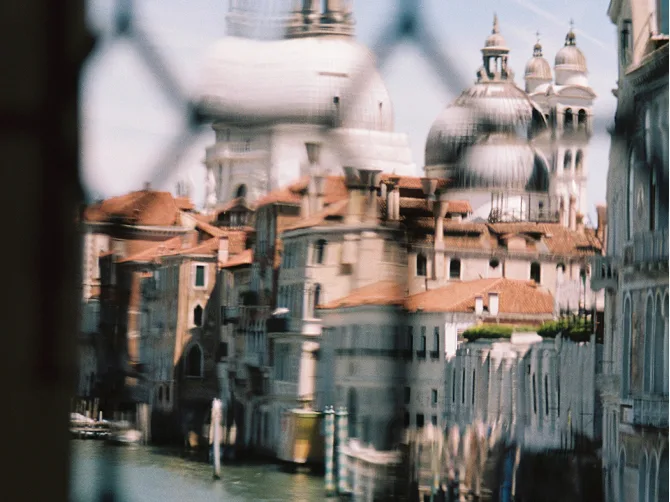 Venice through glass 