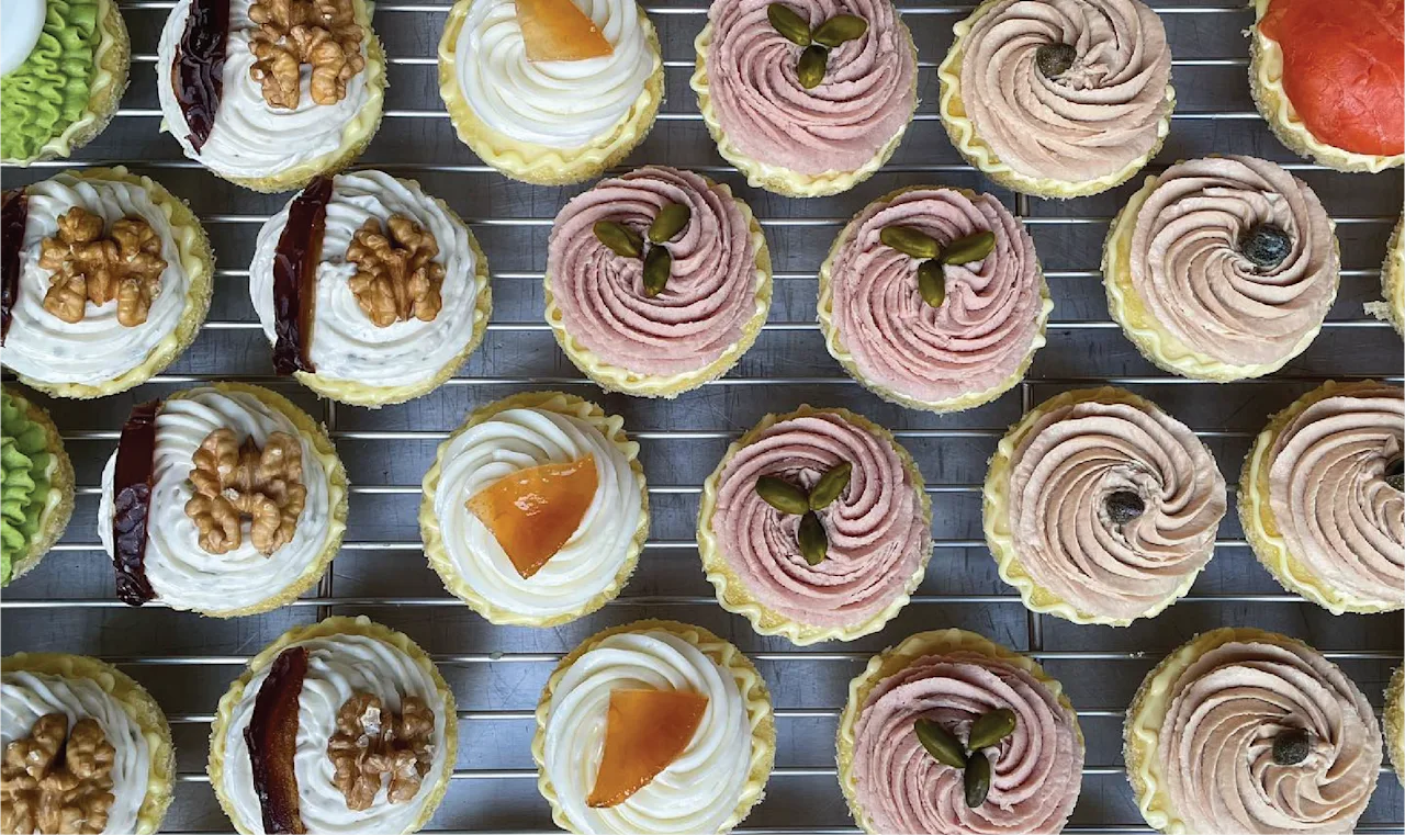 The Dessert-First Diner: Pasticceria Sissi