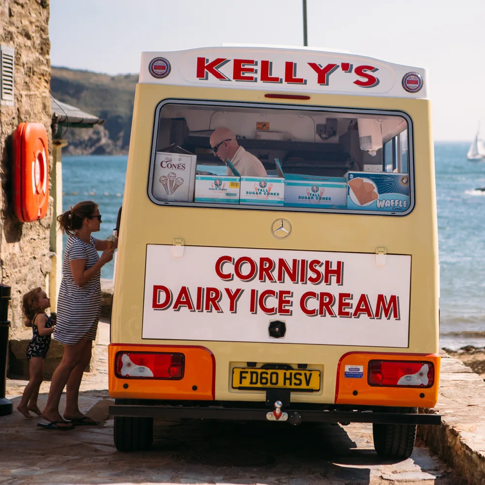 Hero_Square_Cornwall_01:8:216_Luxury Family Hotels.png