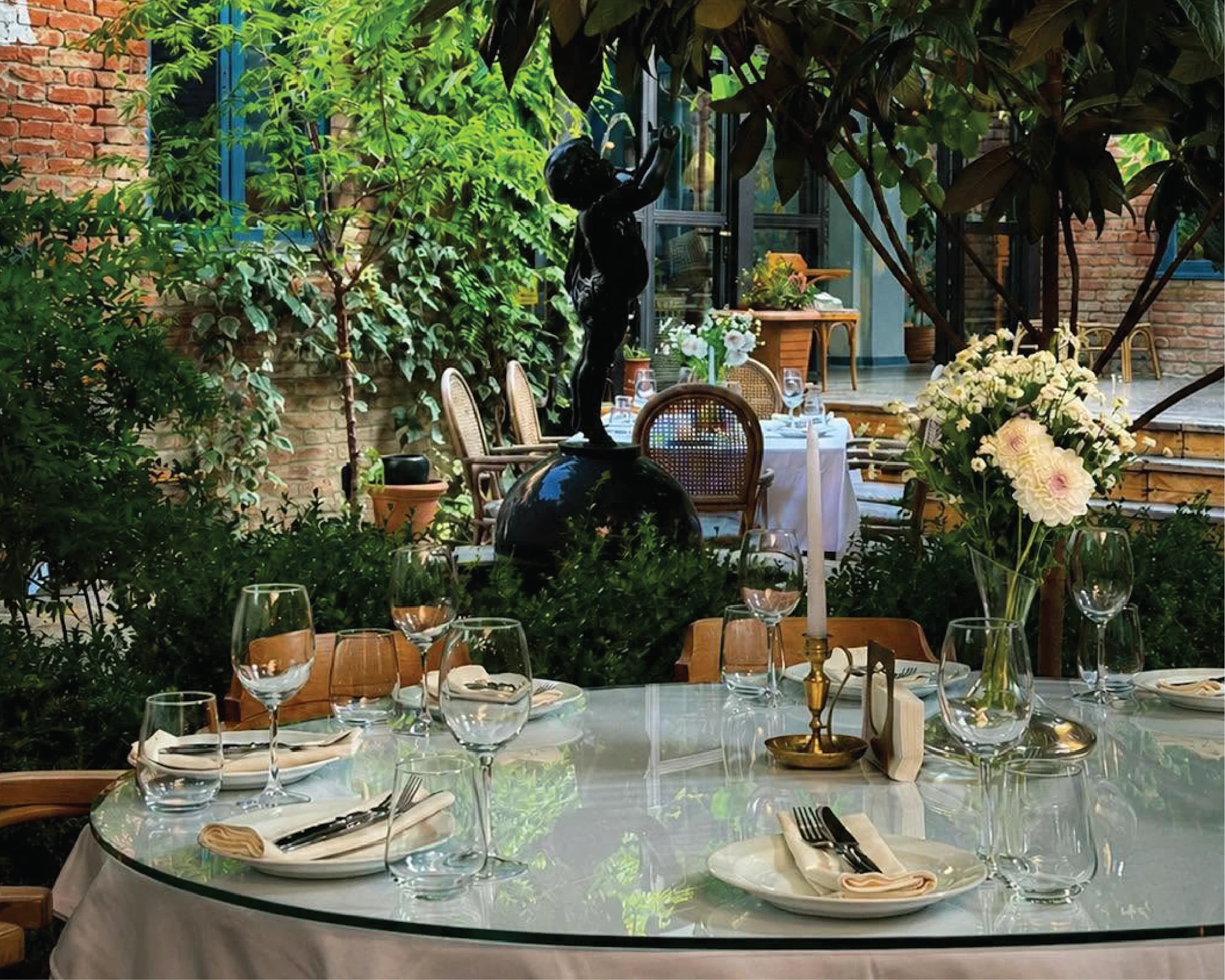 The dinner spot: Ninia’s Garden
