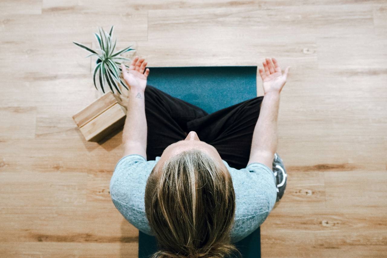 Kaj storiti, če med meditacijo ne morete umiriti misli?