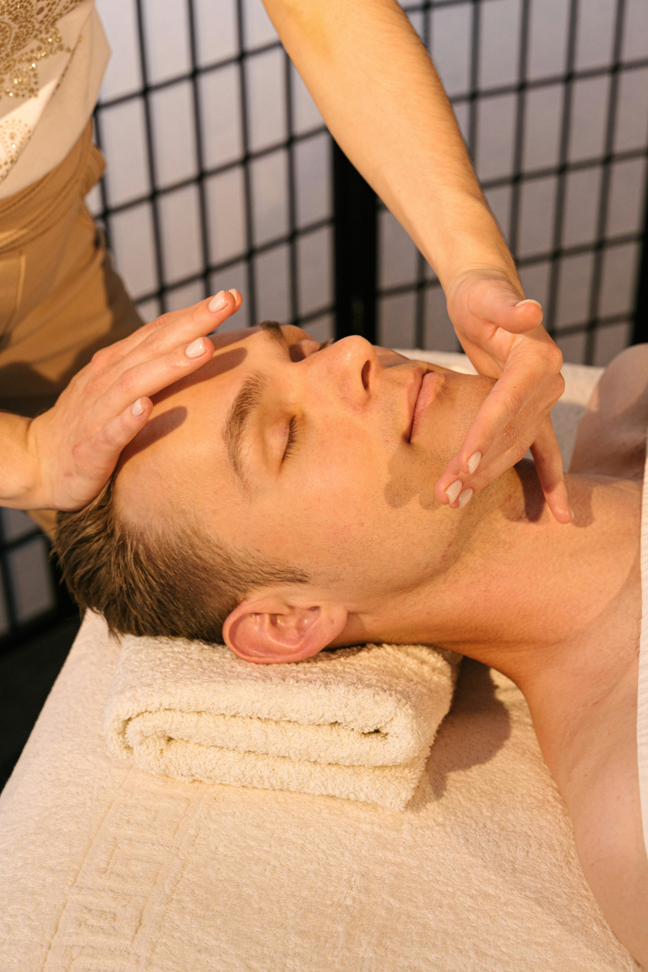 5 Must-Try Spa Treatments for Men