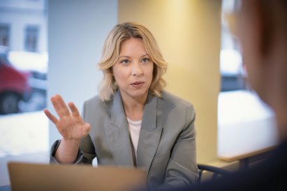 Portrait of 
            Dr.
            Monika
            Gratzke
            