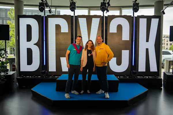 Housewarming Party 29