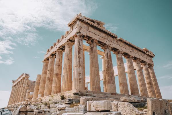 Akropolis–spencer-davis-unsplash