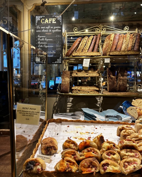 Du Pain et des Idées (interior) bchoi