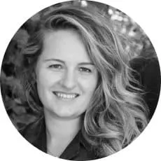 headshot of Kendra Poppy