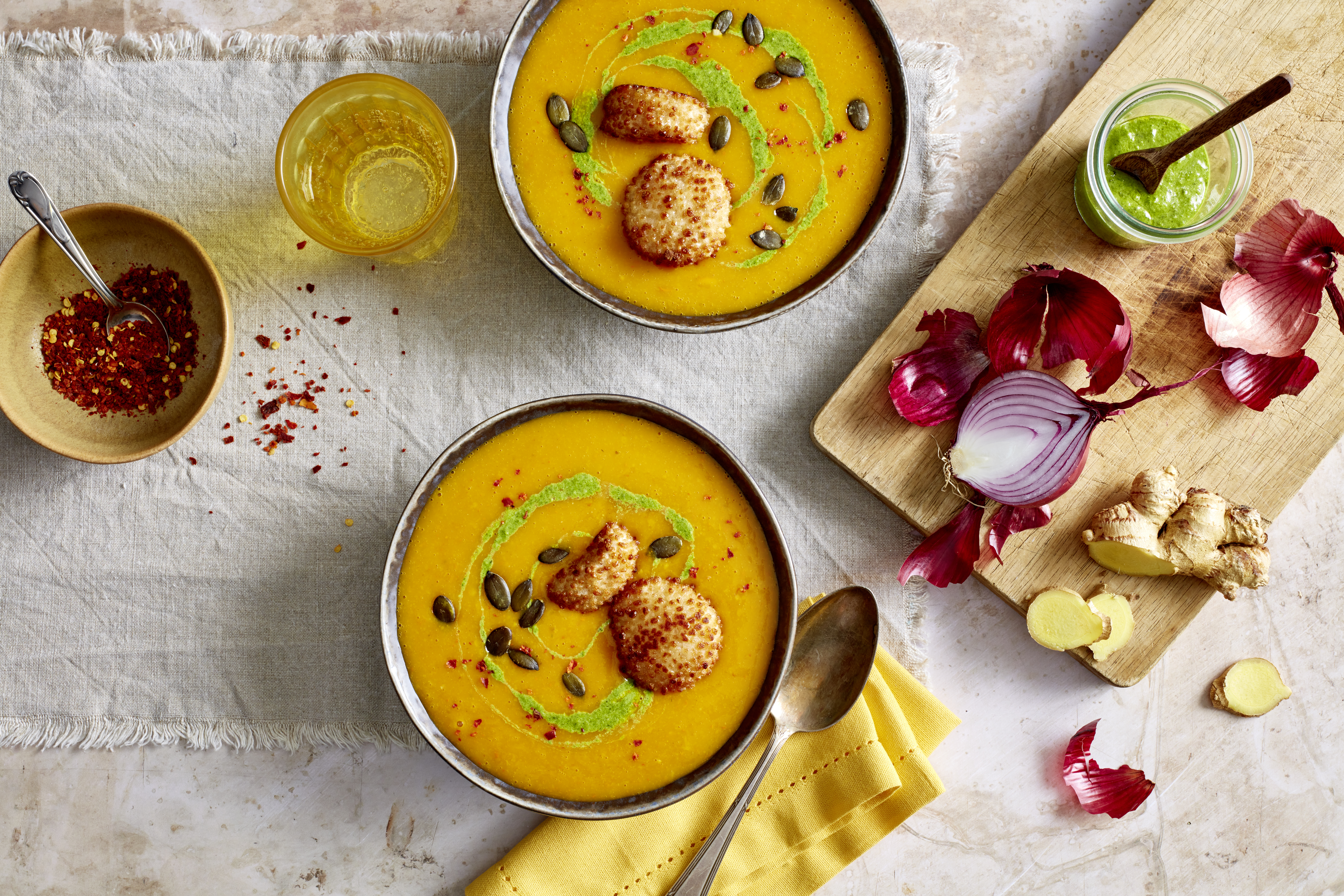 Leerdammer PR LRD KnusperMinis Spiced-Pumpkin-Soup02 - Ohne Packshot