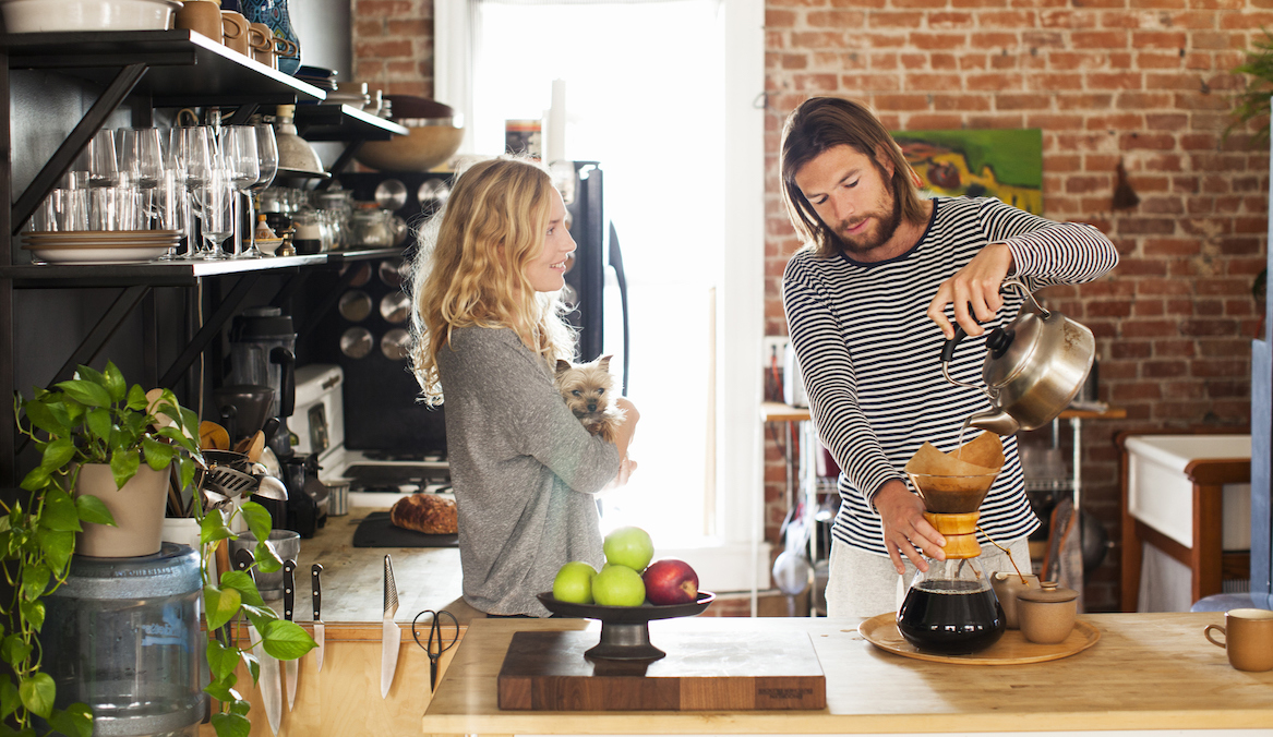 Featured image for 7 Signs Your Relationship Is Fizzling Out, and What to Do About It, According to Experts