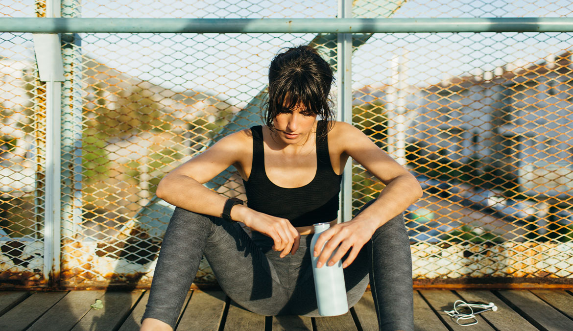 Featured image for Here’s Why You Might Feel Like Throwing Up After a Workout—And How to Avoid Exercise-Induced Vomiting