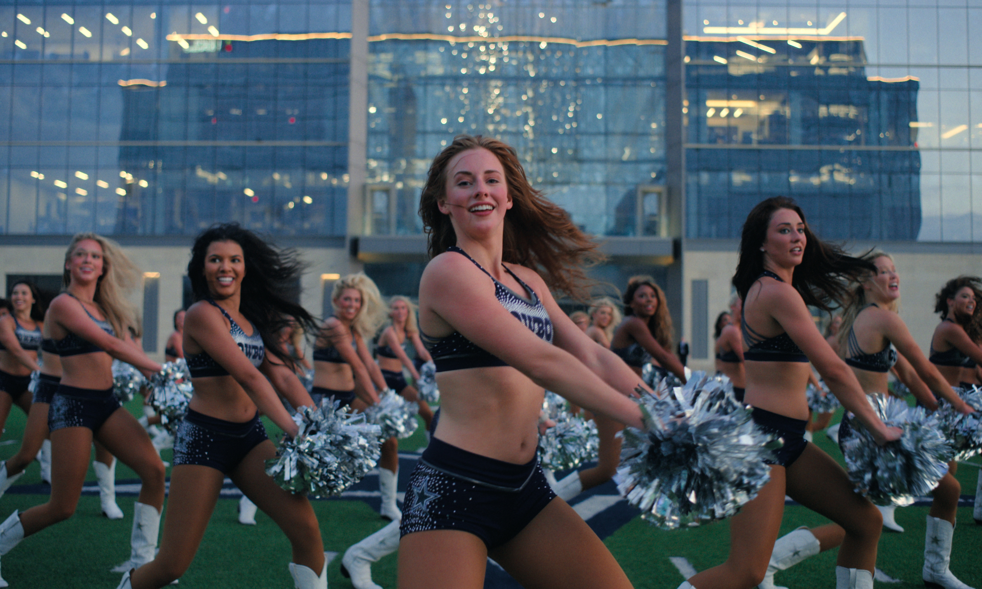 Dallas Cowboys Cheerleaders, Aura Points, and “A Family Affair” | theSkimm