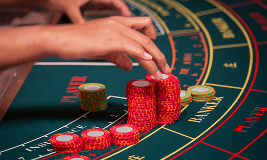Baccarat gameplay basics