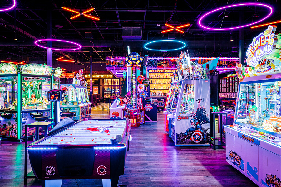 Large, colorful arcade with lots of big games