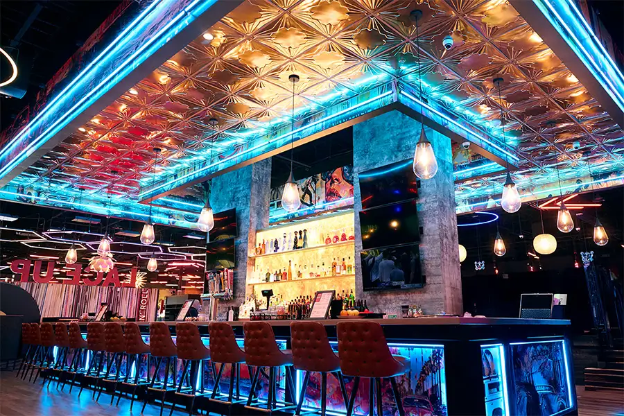 Large, beautiful bar with lots of seating