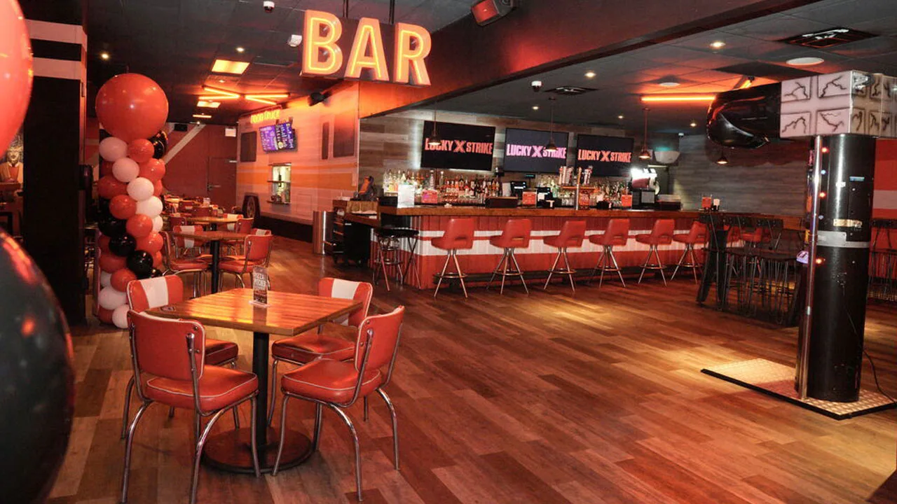 Beautiful bar and lounge area with lots of seating and space